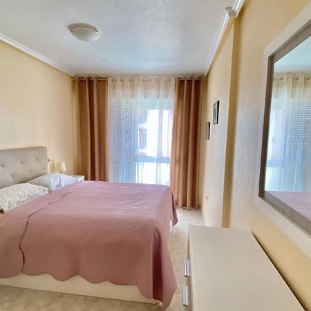 Beautiful Apartment Near Playa De Los Locos Torrevieja Exterior photo