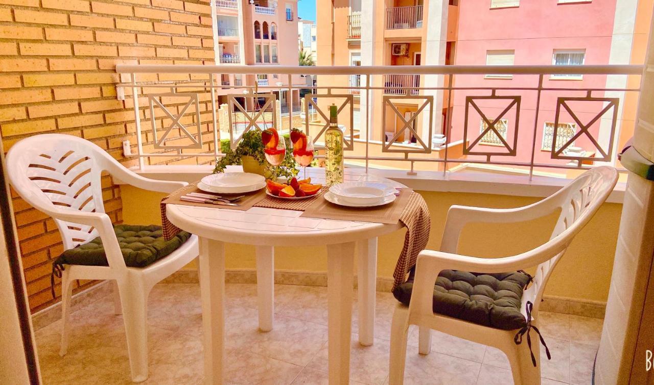 Beautiful Apartment Near Playa De Los Locos Torrevieja Exterior photo