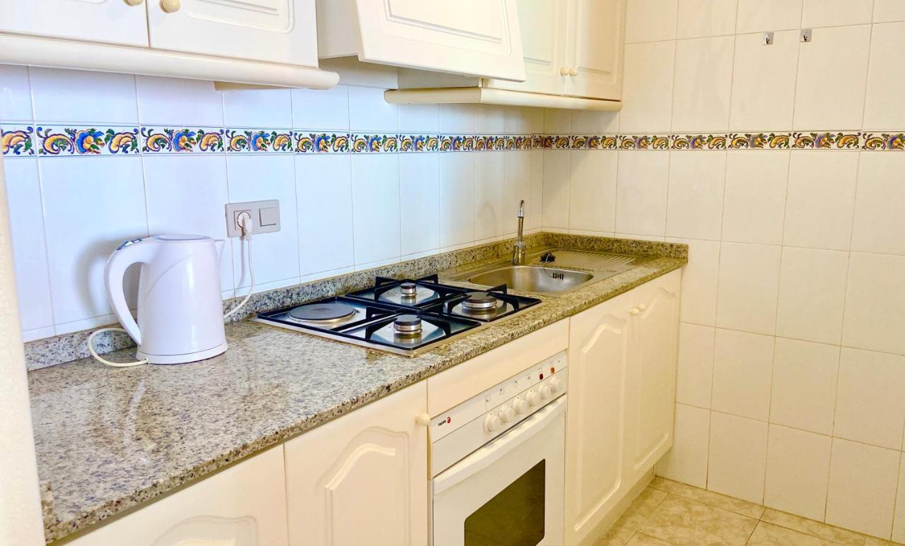 Beautiful Apartment Near Playa De Los Locos Torrevieja Exterior photo