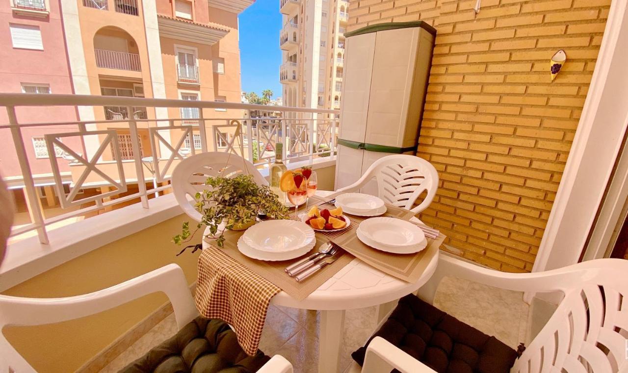 Beautiful Apartment Near Playa De Los Locos Torrevieja Exterior photo