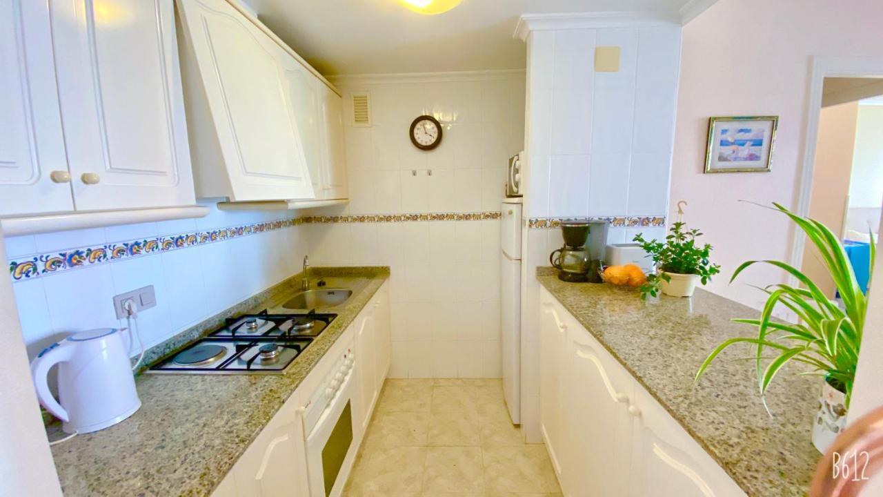 Beautiful Apartment Near Playa De Los Locos Torrevieja Exterior photo