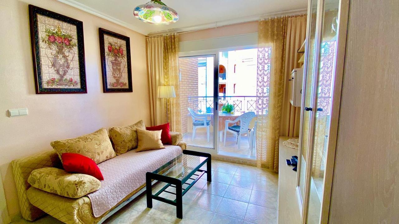 Beautiful Apartment Near Playa De Los Locos Torrevieja Exterior photo
