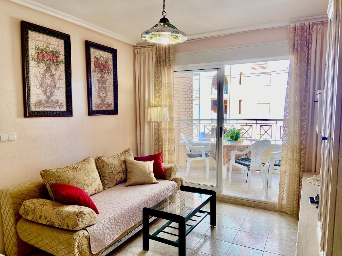 Beautiful Apartment Near Playa De Los Locos Torrevieja Exterior photo